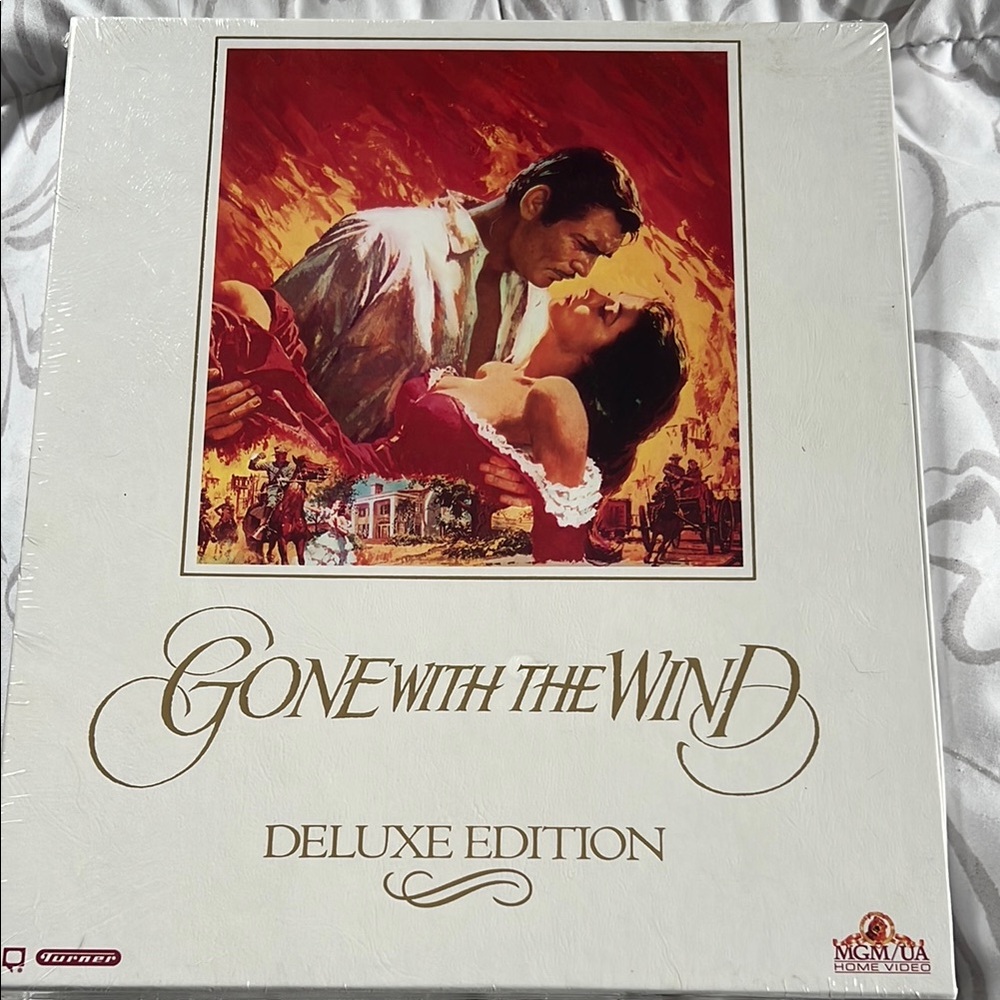 Gone With The Wind Deluxe Edition - Classic Romance Art